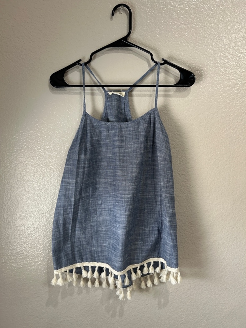 twenty second Blue Chambray Tassel-Hem Racerback Camisole Sz S Boho TC0193